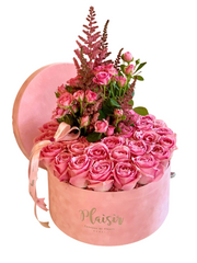 صندوق قبعة مخملي - ورود وردية على وردي