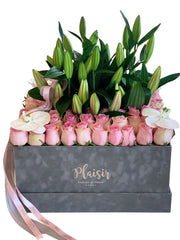 صندوق VIP مخملي - حديقة الورود والزنابق