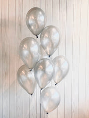 Giftset - Cake, Balloons and All White Flowers