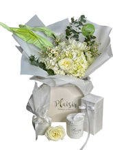 Giftset - Make Someone Smile White Bouquet