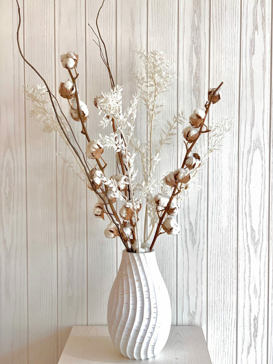 Dry flowers bouquet