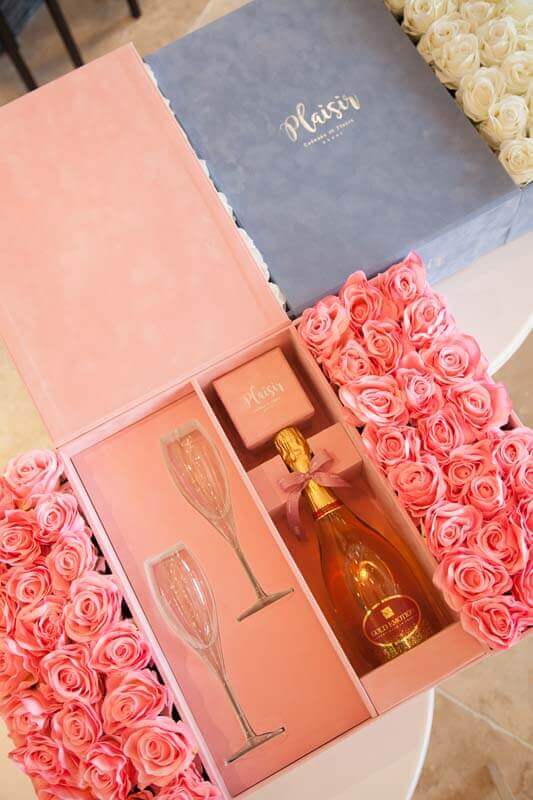 Top 5 flower arrangements for giving new year's gifts