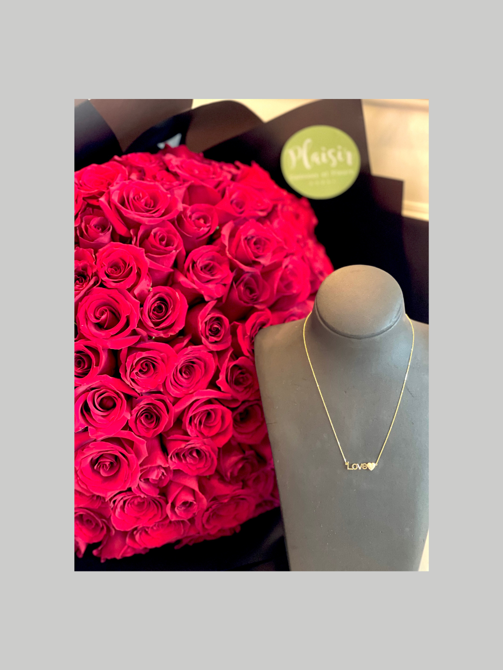 101 Red Roses with Necklace Love  - 101 Jewelry Giftset