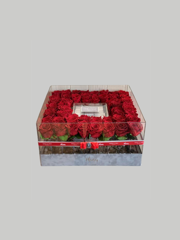 Fresh Roses VVIP Red and Choco - Acrylic VVIP