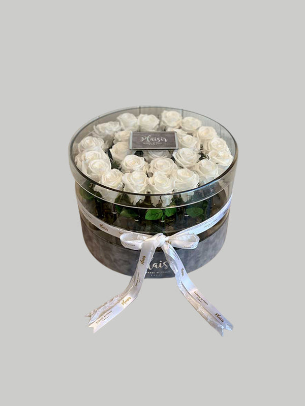 Acrylic Round - Fresh Roses White