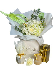 Giftset - Make Someone Smile White Bouquet