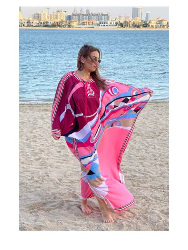 Fashion – Printed Kaftan Dark Pink