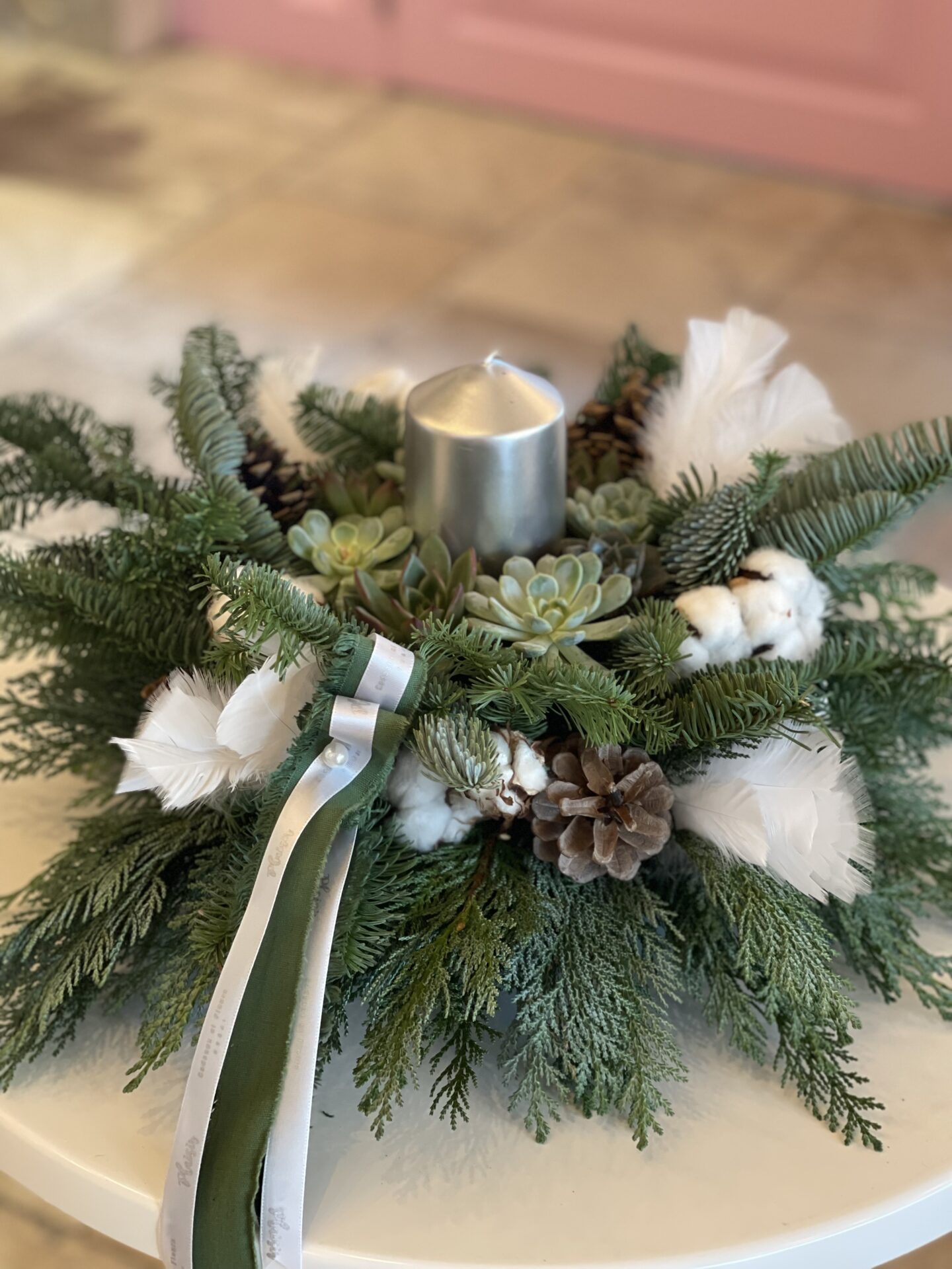 Festive Wreath Large - White and Green