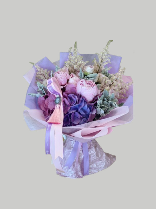 Pink 31 Garden Rose Bouquet - Hand-Tied Bouquet