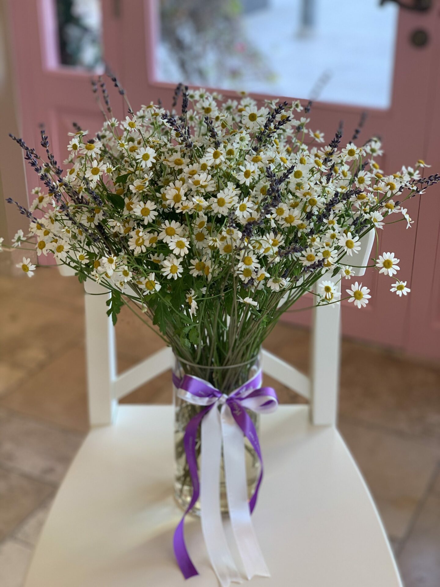 Vase Medium - Chamomile and Lavender Arrangement