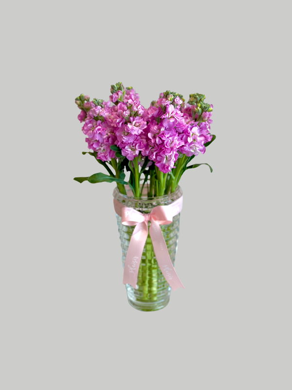 Vase Medium Criss Cut - Pink Matthiolas