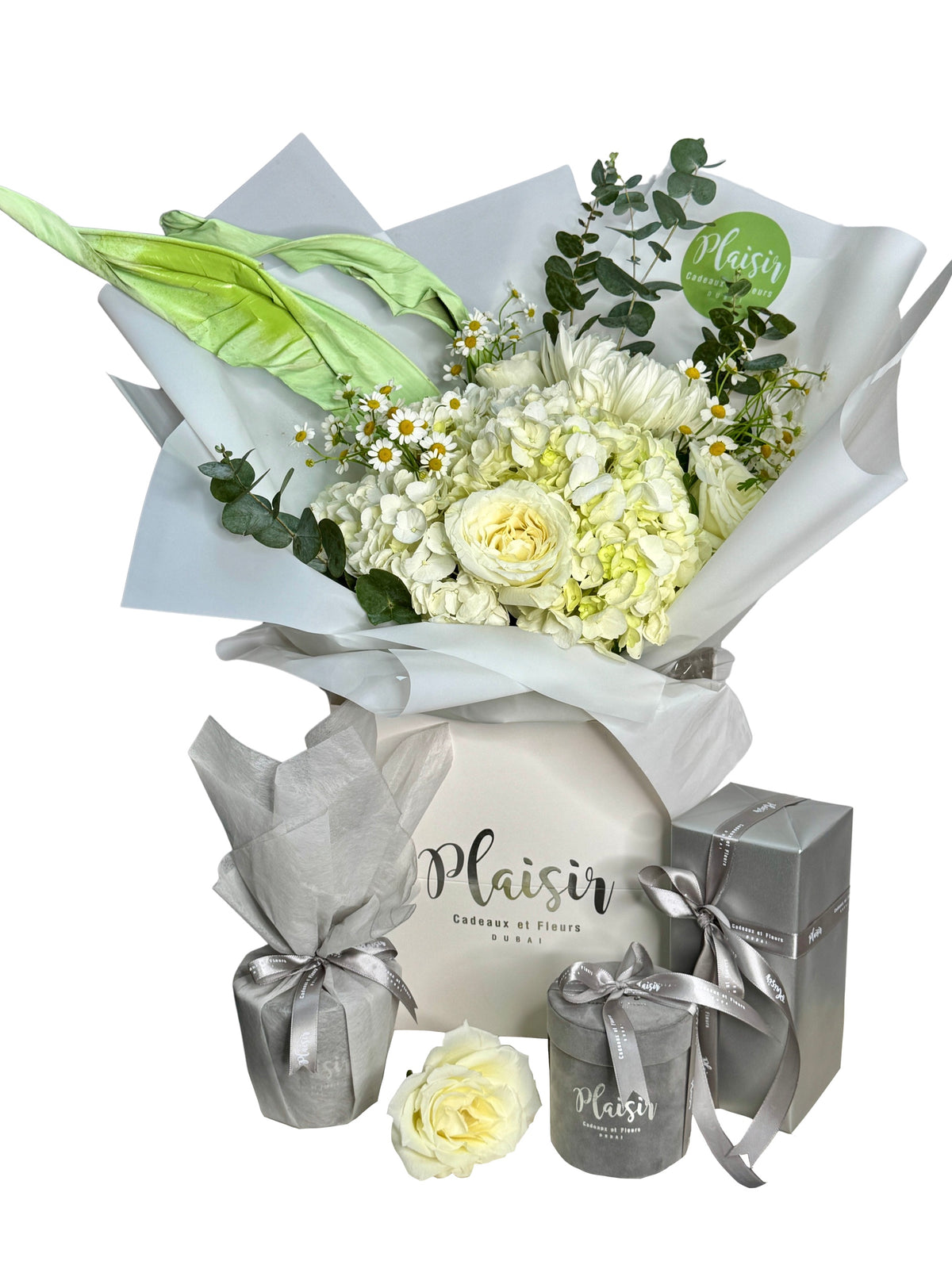 Giftset - Make Someone Smile White Bouquet